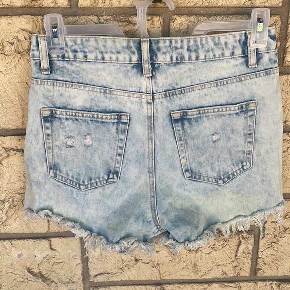 Ban jara Distressed denim Jean shorts size 28 Raw hem - Picture 4 of 7